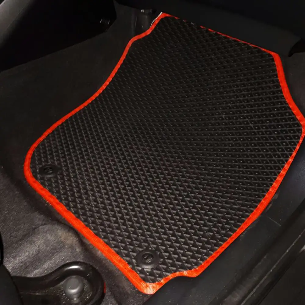 שטיחי רכב הונדה ג'אז HONDA JAZZ בעיצוב אישי