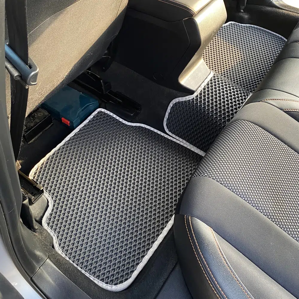 שטיחים אחוריים לרכב SUBARU XV שנים 2018 עד 2023