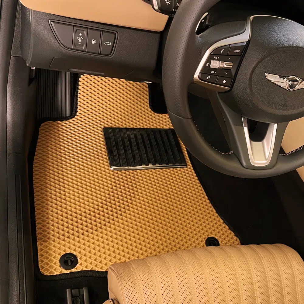 שטיחים לרכב GENESIS G70