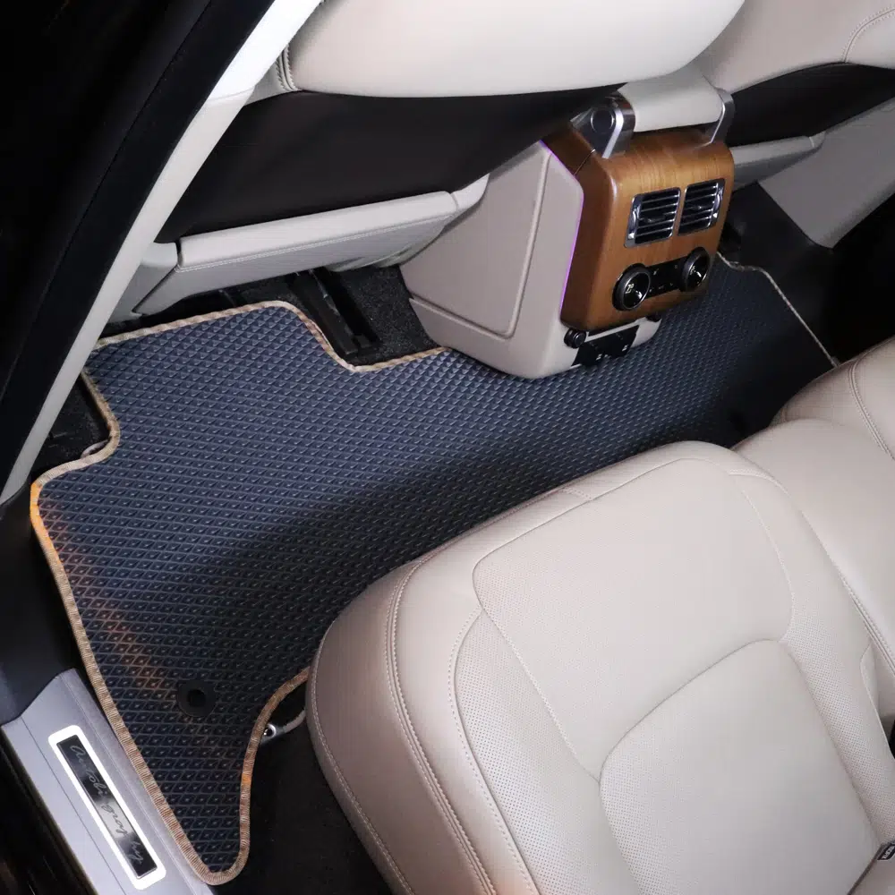 שטיח אחורי לרכב LAND ROVER RANGE ROVER