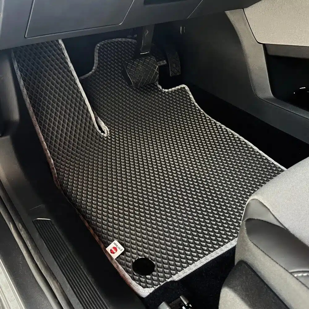 שטיחים לרכב תואם מקור SKODA ENYAQ