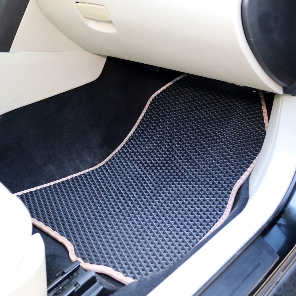שטיח קידמי לרכב סובארו b4 שנים 2014-2009