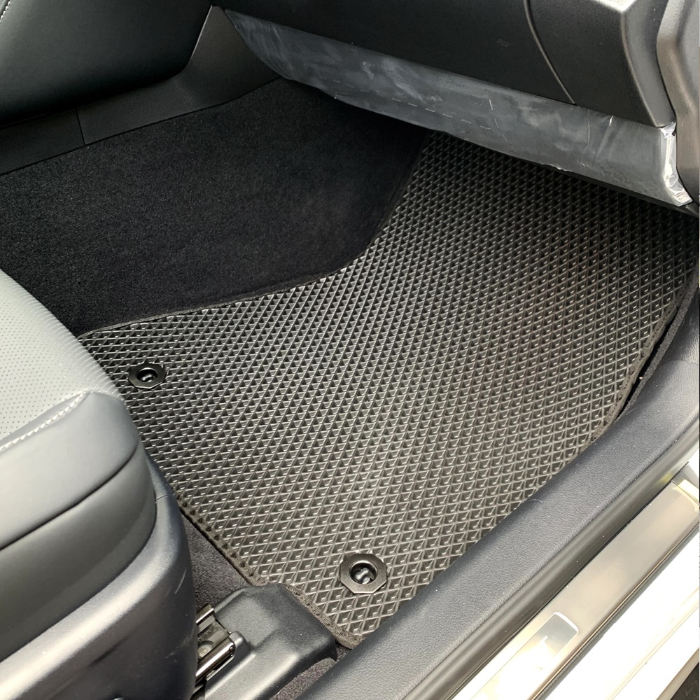 שטיח קידמי לרכב LEXUS IS שנים 2021-2013
