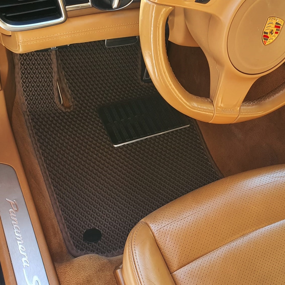 שטיחים לרכב PORSCHE PANAMERA בהתאמה אישית לדגם הרכב