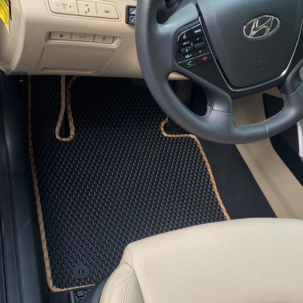 שטיחים לרכב HYUNDAI SONATA היברידית שנים 2015-2019
