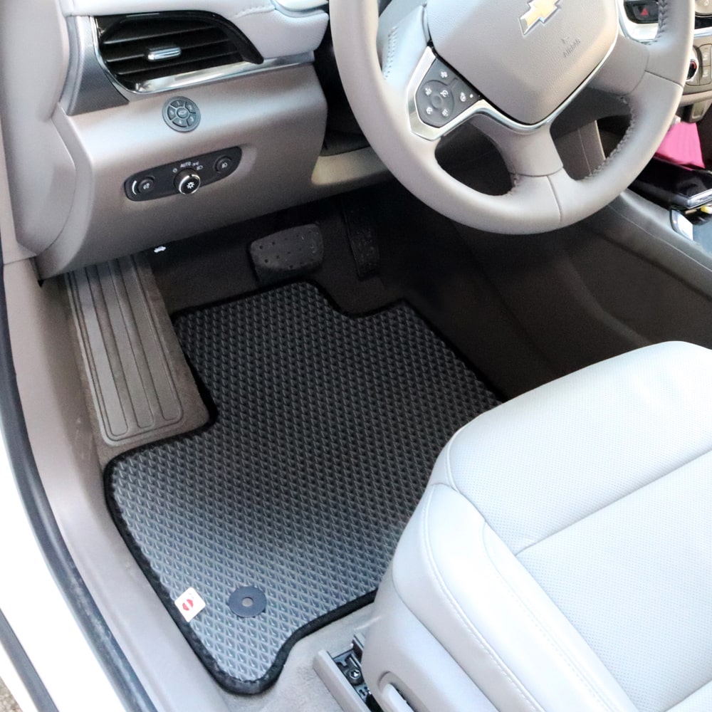 שטיחים לרכב לשברולט טראוורס 8 מקומות בהתאמה לדגם הרכב