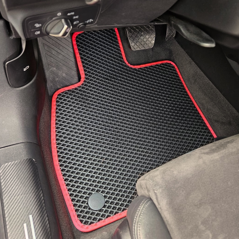 שטיח לנהג לרכב AUDI TT