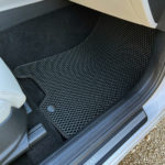 שטיחי יוקרה לרכב ג'נסיס GV70 שטיחי רכב SASA