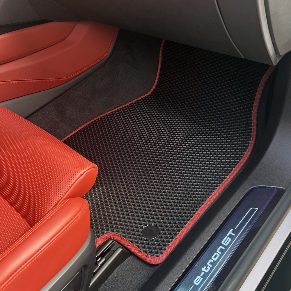 שטיחי רכב ל- AUDI ETRON GT החדשה