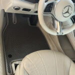 שטיחים לרכב מרצדס EQE בהתאמה לדגם הרכב ובעיצוב אישי