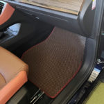 שטיח ליד הנהג לרכב SKYWELL ET5 | עיצוב אישי והתאמה לדגם הרכב