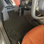שטיח קידמי לרכב BMW iX בהתאמה אישית לדגם הרכב