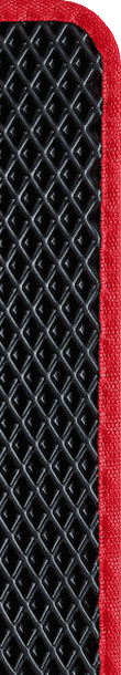 שטיח לרכב בצבע שחור ומסגרת אדומה
